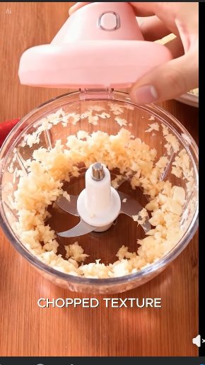 Mini Electric Chopper AI-assisted affiliate video